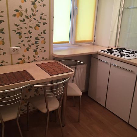 Pobeda 6 Apartman Kremencsuk Kültér fotó