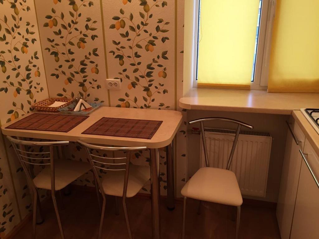 Pobeda 6 Apartman Kremencsuk Kültér fotó