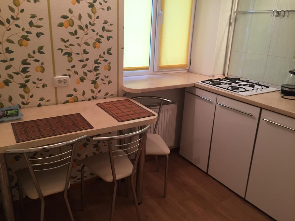 Pobeda 6 Apartman Kremencsuk Kültér fotó